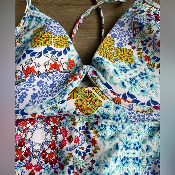 Luli Fama Ay Que Cute Peek a boo Underwire Open-Side One-Piece Bodysuit SZ XL - Picture 5 of 8